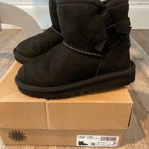 Ugg Toddler black boots size 9 girls